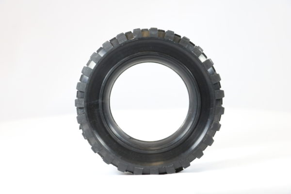 25" ROLLER DRIVE TIRE - Image 3